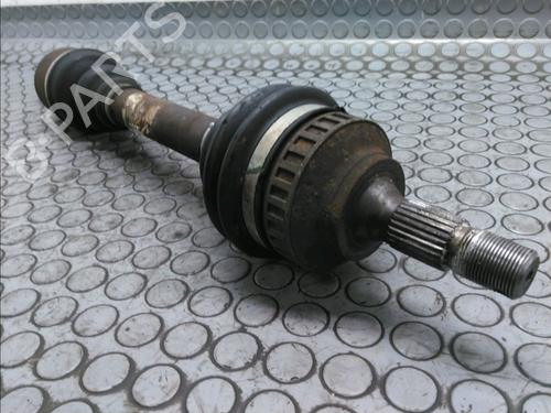 Used Left front driveshaft Left front driveshaft CITROËN XSARA PICASSO (N68) 1.8 16V (115 hp) 17777385 17777385