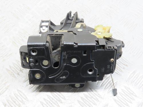 front-right-lock-vw-caddy-iii-box-bodympv-2ka-2kh-2ca-2ch-2004-2005-2006-2007-2008-2009-2010-2011-2012-2013-2014-2015-2016-26442412 main image