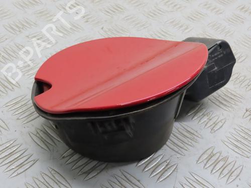 Fuel flap PEUGEOT 208 I (CA_, CC_) 1.2 THP 110 | BP24103292C131