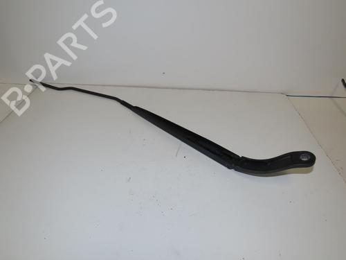 front-windshield-wiper-arm-renault-megane-iv-grandtour-k9amn_-2016-32178795 main image
