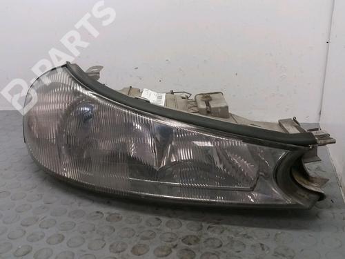Used Right headlight FORD MONDEO II Turnier (BNP) 1.8 TD (90 hp) 9386977