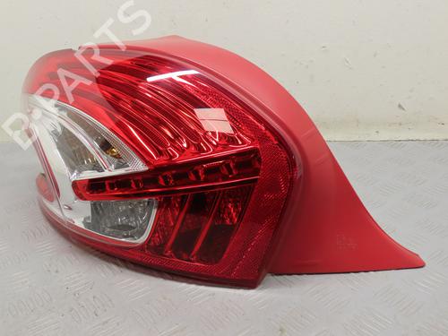 Left taillight PEUGEOT 208 I (CA_, CC_) 1.4 HDi | BP17782958C34 
