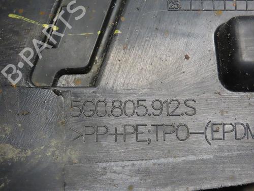 Used Wheel arch VW GOLF VII (5G1, BQ1, BE1, BE2) 1.4 GTE Hybrid (204 hp) 29468897