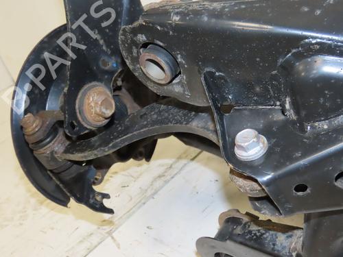 Puente trasero TOYOTA AURIS (_E18_) 1.8 Hybrid (ZWE186_, ZWE186R) (136 hp) 32659383