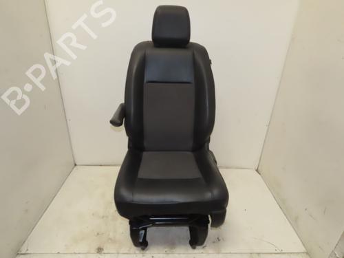 Stol venstre foran Stol venstre foran PEUGEOT EXPERT Van (V_) 2.0 BlueHDi 180 (177 hp) 33769759 33769759
