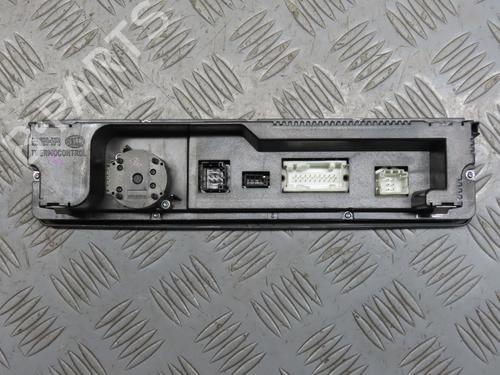 Used Climate control BMW 3 Touring (E46) 318 d (116 hp) 9388085