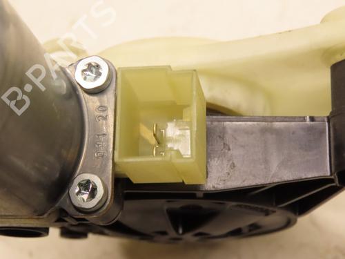 Rudehejsemekanisme Højre foran SEAT LEON ST (5F8) 1.5 TSI (150 hp) 30093036