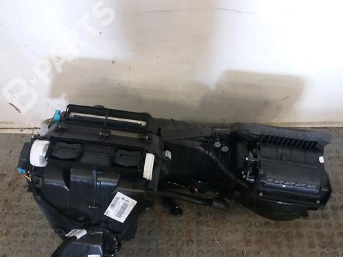 Used Heater matrix box Heater matrix box VW SCIROCCO III (137, 138) 1.4 TSI (160 hp) 9377790 9377790