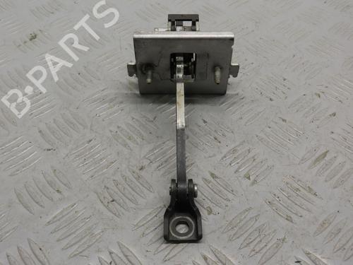 Used Hinge/Door check strap Hinge/Door check strap PEUGEOT 5008 (0U_, 0E_) 1.6 HDi (112 hp) 17781489 17781489