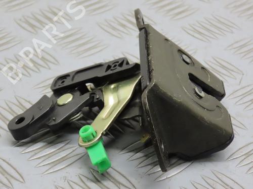 Tailgate lock KIA SPORTAGE II (JE_, KM_) 2.0 CRDi 4WD | BP21755749C101