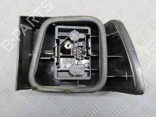 Left taillight CITROËN XANTIA (X1_, X2_) 2.0 HDI 109 | BP25705886C34
