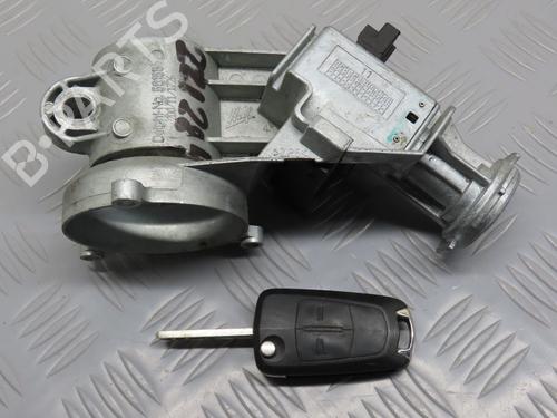 Used Ignition barrel OPEL CORSA D (S07) 1.3 CDTI (L08, L68) (75 hp) 12823124