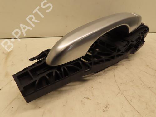 rear-right-exterior-door-handle-fiat-500x-334_-2014-30189220 main image