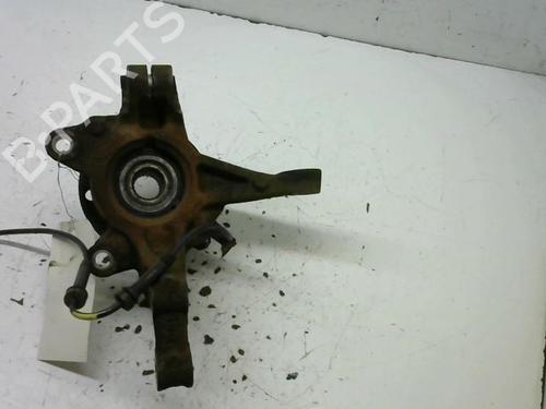 Used Left front steering knuckle DACIA SANDERO II 1.2 (75 hp) 13404091