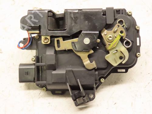 Venstre foran lås VW GOLF IV (1J1) 1.9 TDI | BP29757740C98 