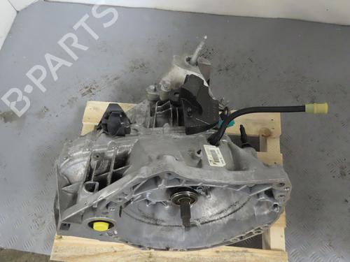 Used Gearbox RENAULT LAGUNA III (BT0/1) 2.0 16V (BT05, BT0F, BT0W) (140 hp) 17995393