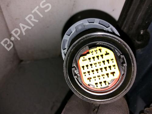 right-front-door-peugeot-407-6d_-2004-2005-2006-2007-2008-2009-2010-2011-23155158 main image