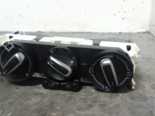 Used Climate control VW POLO V (6R1, 6C1) 1.2 (60 hp) 9382464