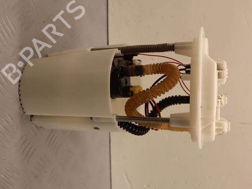 Used Fuel pump RENAULT TRAFIC III Van (FG_) 1.6 dCi 125 (FGMH) (125 hp) 32486612