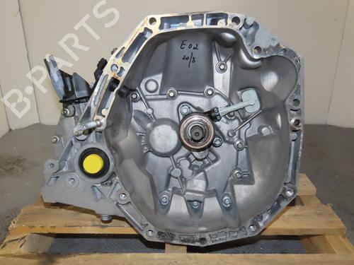 Used Gearbox RENAULT CLIO III (BR0/1, CR0/1) 1.5 dCi (88 hp) 20181238