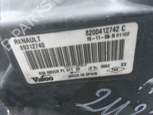 right-headlight-renault-megane-ii-bm01_-cm01_-19-dci-260103726r-2001-2002-2003-2004-2005-2006-2007-2008-2009-2010-2011-2012-17782377 main image