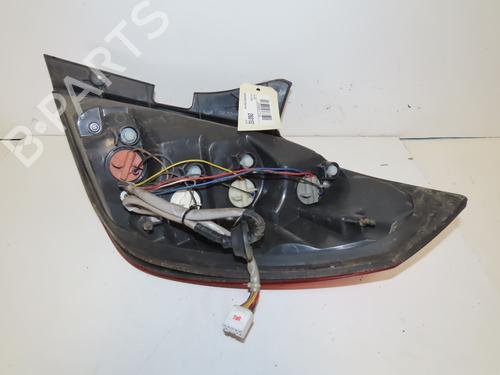 left-taillight-opel-antara-a-l07-2006-2007-2008-2009-2010-2011-2012-2013-2014-2015-2016-2017-33562336 main image