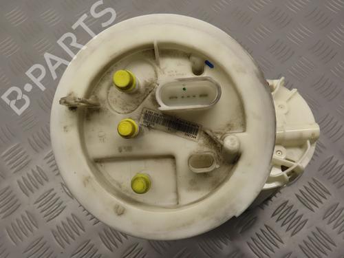 Used Fuel pump AUDI A4 B8 (8K2) 2.0 TDI (143 hp) 30824970