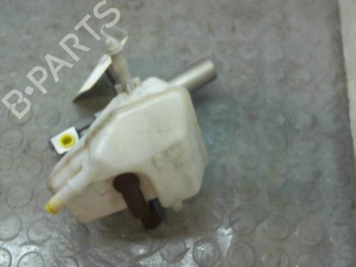Used Brake master cylinder Brake master cylinder PEUGEOT 308 II (LB_, LP_, LW_, LH_, L3_) 1.6 GTi (L35GNH) (272 hp) 9379152 9379152