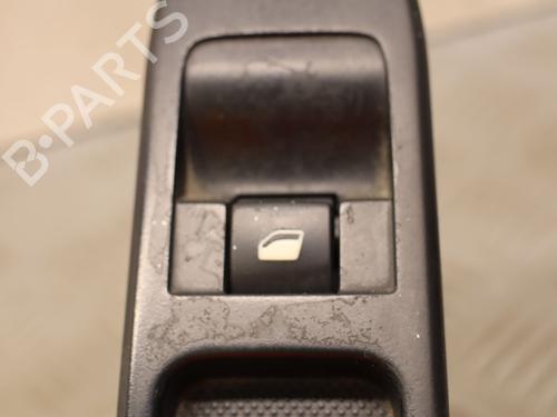 switch-citroen-c3-picasso-sh_-2008-37411374 main image