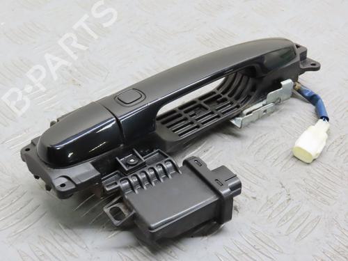 Front right exterior door handle TOYOTA YARIS (_P9_) 1.4 D-4D (NLP90_, NLP90R) | BP27488638C129