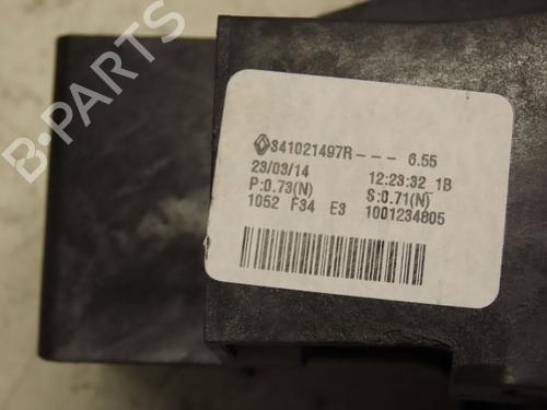 Used Gear lever RENAULT CLIO V (B7_) 1.0 LPG (B7MT) (101 hp) 29818668