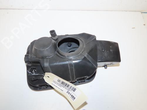 fuel-flap-citroen-c5-aircross-a_-2018-33562312 main image