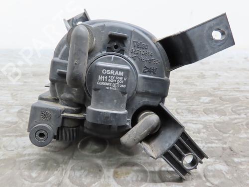 left-front-fog-light-audi-a4-b7-8ec-20-tdi-16v-8e0941699b-2004-2005-2006-2007-2008-2009-17782336 main image