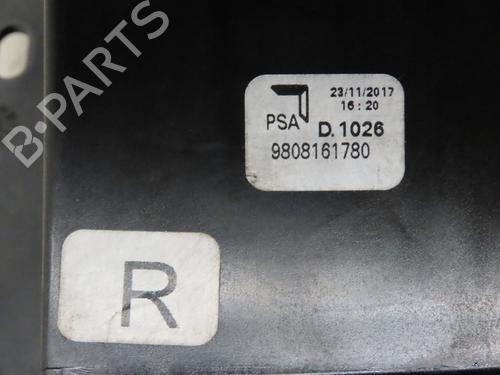 Used Shift knob PEUGEOT 208 I (CA_, CC_) 1.6 HDi / BlueHDi 75 (75 hp) 30486620