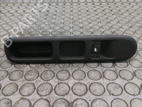 Used Switch PEUGEOT 5008 (0U_, 0E_) 1.6 BlueHDi 120 (120 hp) 17780700