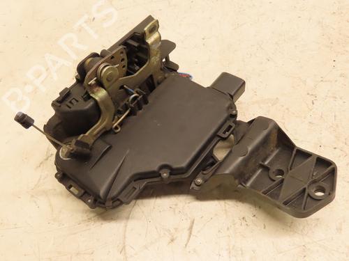 Fechadura frente esquerda VW GOLF IV (1J1) 1.9 TDI | BP29929627C98 