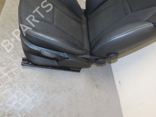 Sæde venstre fortil AUDI A1 Sportback (8XA, 8XF) 1.4 TDI (90 hp) 25149861
