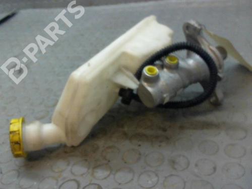 Used Brake master cylinder PEUGEOT 208 I (CA_, CC_) 1.0 VTi (68 hp) 9383092