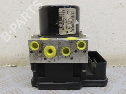 Used ABS pump RENAULT SCÉNIC III (JZ0/1_) 1.5 dCi (110 hp) 21113327