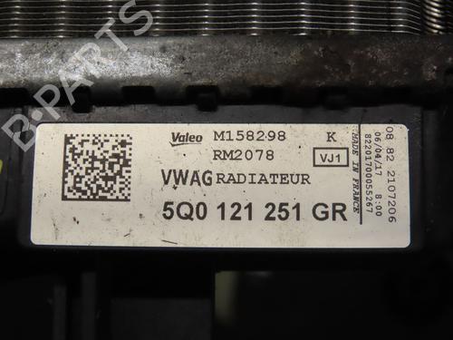 Radiateur à eau VW GOLF VII (5G1, BQ1, BE1, BE2) 1.4 GTE Hybrid (204 hp) 29468784