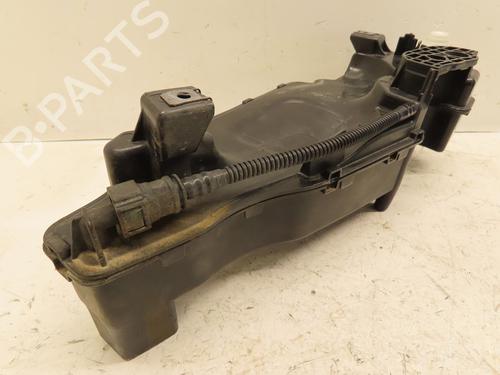 AdBlue tank PEUGEOT 208 I (CA_, CC_) 1.6 BlueHDi 100 | BP28503828M85