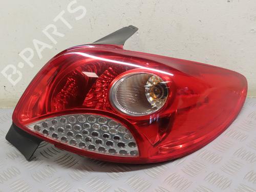 Used Right taillight Right taillight PEUGEOT 206+ (2L_, 2M_) 1.1 (60 hp) 20151583 20151583