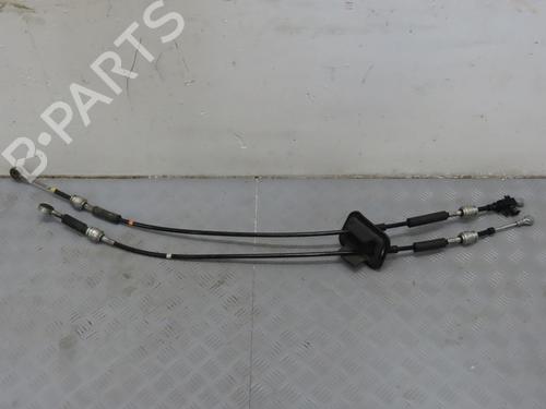 Used Gear lever FIAT 500 (312_) 1.2 (312AXA1A) (69 hp) 18251581