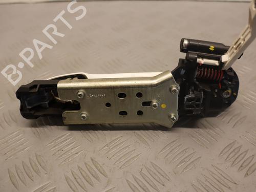 Used Rear right exterior door handle Rear right exterior door handle TOYOTA AURIS (_E18_) 1.8 Hybrid (ZWE186_, ZWE186R) (136 hp) 33727356 33727356