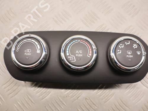 climate-control-jeep-renegade-suv-bu-b1-bv-2014-33947111 main image