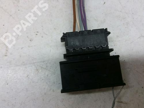 Retrovisor derecho VW GOLF IV (1J1) 1.9 TDI | BP9385191C27 