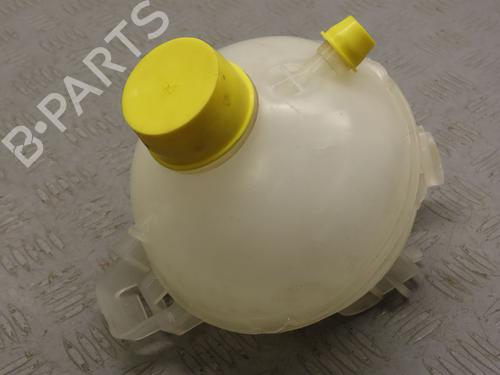 Brake fluid reservoir PEUGEOT 3008 II SUV (MC_, MR_, MJ_, M4_) 1.2 THP/ PureTech 130 (MRHNSM, MRHNSU, MRHNSJ, MRHNYW,... | BP25885710M118 