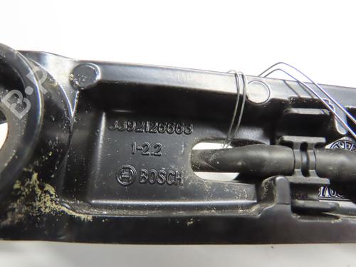 Used Front windshield wiper arm Front windshield wiper arm PEUGEOT 308 III (FB_, FH_, FP_, F3_, FM_) BlueHDi 130 (FBYHZL, FBYHZT) (131 hp) 39454082 39454082
