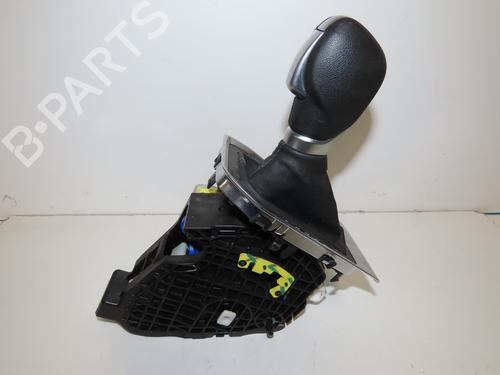 Gearknop RENAULT CLIO V (B7_) 1.6 E-TECH 140 (B7MU) (140 hp) 32486624