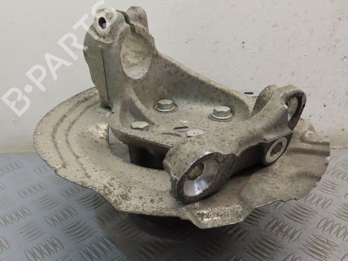 Used Right front steering knuckle BMW 1 (E87) 118 d (143 hp) 24945281